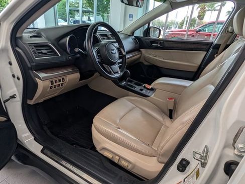 Used 2018 Subaru Outback 2.5i Limited image 6