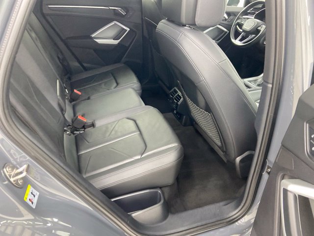 Used 2021 Audi Q3 2.0T Premium AWD/4WD image 21