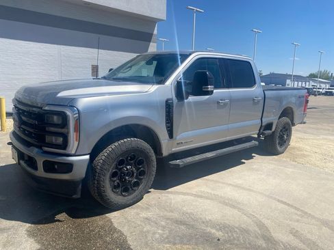 Used 2023 Ford F350 Lariat w/ Black Appearance Package AWD/4WD image 2