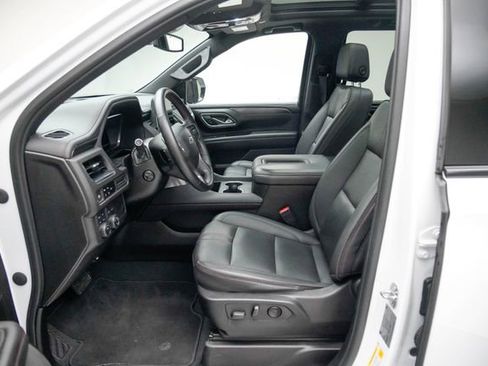 Used 2023 Chevrolet Tahoe RST w/ Luxury Package image 24