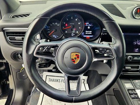 Used 2021 Porsche Macan image 14