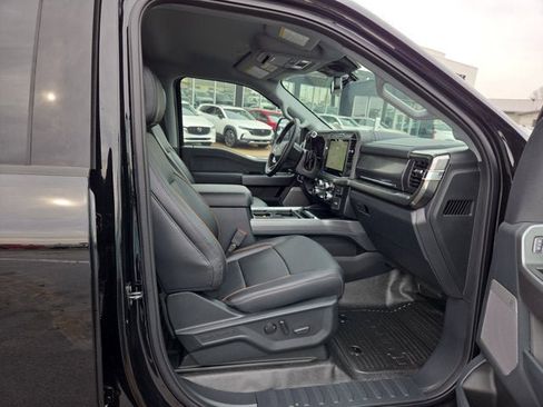 Used 2025 Ford F350 Lariat image 14
