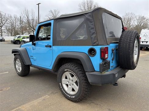 Used 2018 Jeep Wrangler Sport image 8