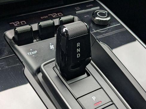 Used 2021 Porsche 911 Turbo S image 20