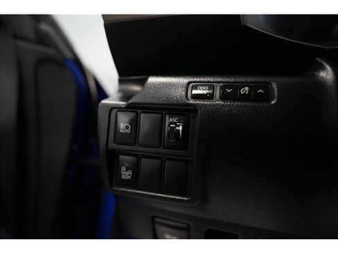 Used 2017 Lexus IS 200t F Sport w/ F Sport Package RWD image 18