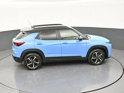 Used 2023 Chevrolet TrailBlazer RS w/ Sun and Liftgate Package FWD image 62