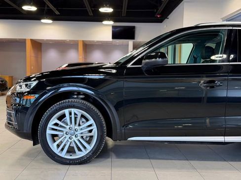 Used 2019 Audi Q5 2.0T Premium Plus image 6