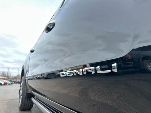 New 2026 GMC Sierra 1500 Denali w/ Denali Reserve Package image 16