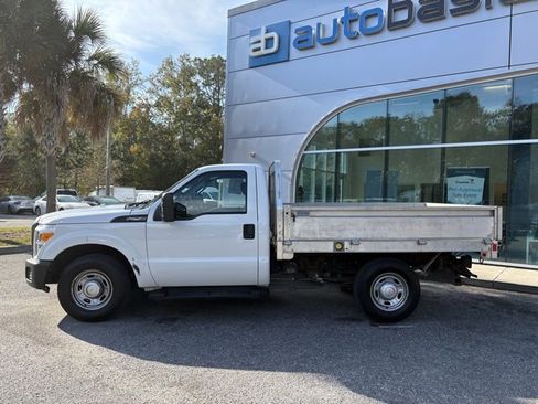 Used 2016 Ford F250 XL image 2
