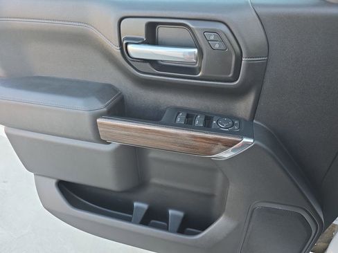 Used 2021 Chevrolet Silverado 1500 LT Trail Boss w/ Bed Protection Package image 24