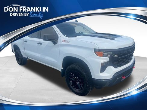 Used 2026 Chevrolet Silverado 1500 Custom Trail Boss AWD/4WD image 1