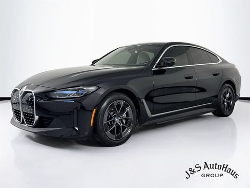 Used 2023 BMW i4 eDrive40 w/ Premium Package RWD image 3