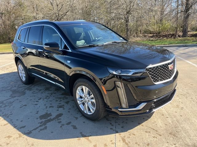 New 2025 Cadillac XT6 Luxury FWD image 11