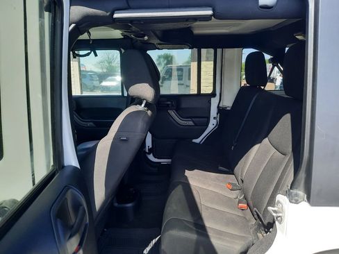 Used 2016 Jeep Wrangler Unlimited Sport w/ Quick Order Package 24S AWD/4WD image 7