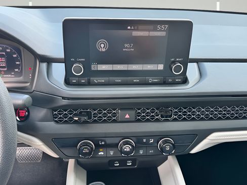 Used 2023 Honda Accord LX image 7