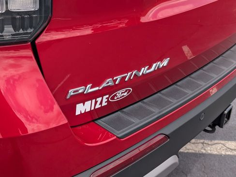 New 2026 Ford Explorer Platinum w/ LUX Leather Package AWD/4WD image 17