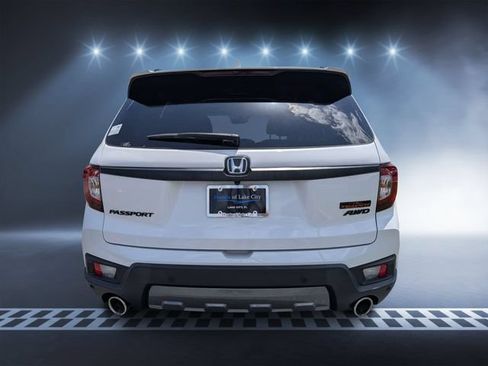 Used 2023 Honda Passport TrailSport image 4