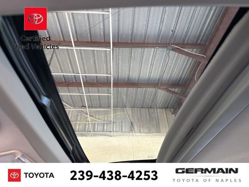 Used 2020 Toyota Sienna XLE image 10