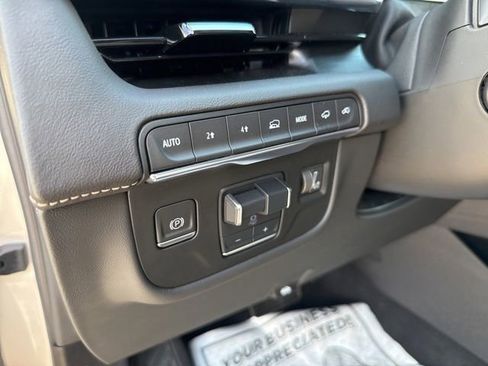 Used 2021 Cadillac Escalade Sport w/ Driver Assist Tech Package AWD/4WD image 31