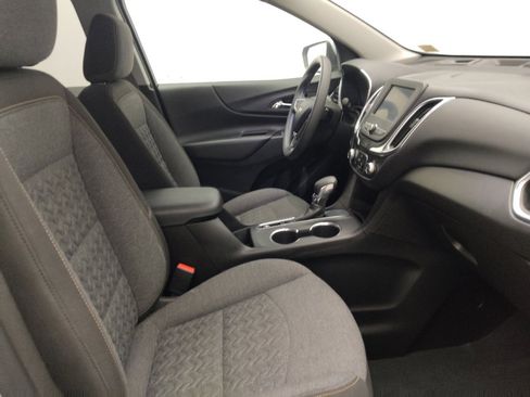 Used 2022 Chevrolet Equinox LT FWD image 21
