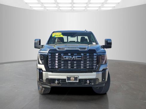 New 2026 GMC Sierra 2500 Denali Ultimate w/ Max Trailering Package image 2