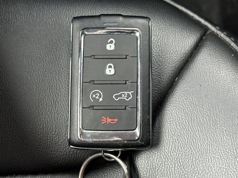 Used 2024 Jeep Grand Cherokee Limited w/ Black Appearance Package AWD/4WD image 25