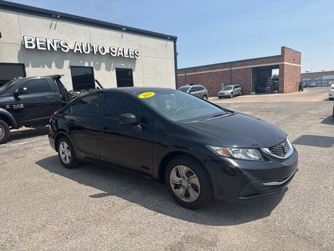 Used 2013 Honda Civic LX image 4