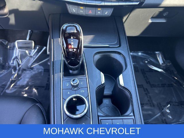 Used 2024 Cadillac XT4 Sport w/ Cold Weather Package AWD/4WD image 16