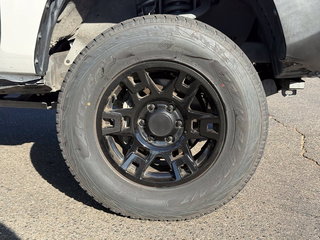 Used 2022 Toyota Tacoma SR AWD/4WD image 14
