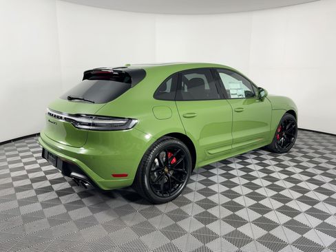 Certified 2026 Porsche Macan GTS AWD/4WD image 9