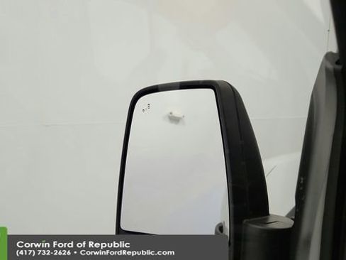 Used 2024 Ford Transit 350 XLT image 13