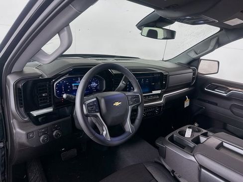 New 2026 Chevrolet Silverado 1500 LT image 9