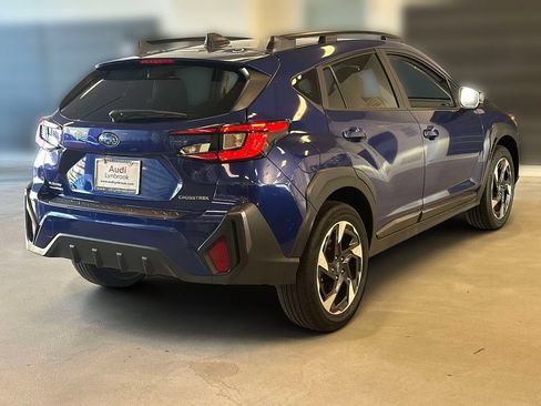 Used 2024 Subaru Crosstrek 2.5i Limited AWD/4WD image 4