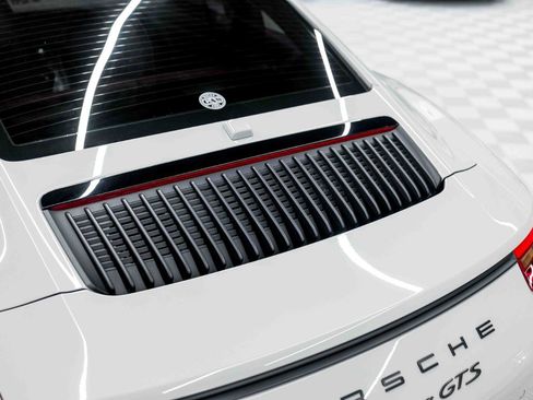 Used 2018 Porsche 911 Carrera GTS RWD image 26