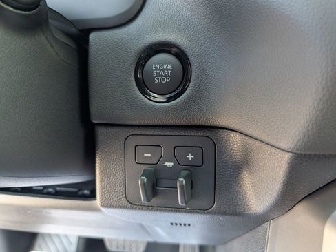 New 2026 Toyota Tundra Limited AWD/4WD image 16