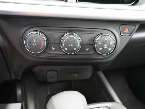 New 2026 Chevrolet Trax RS w/ Driver Confidence Package FWD image 17