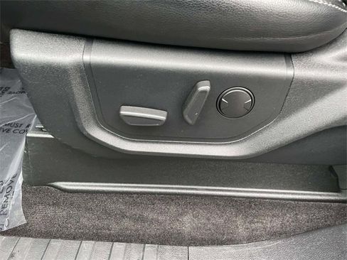 Certified 2019 Ford F150 Lariat image 12