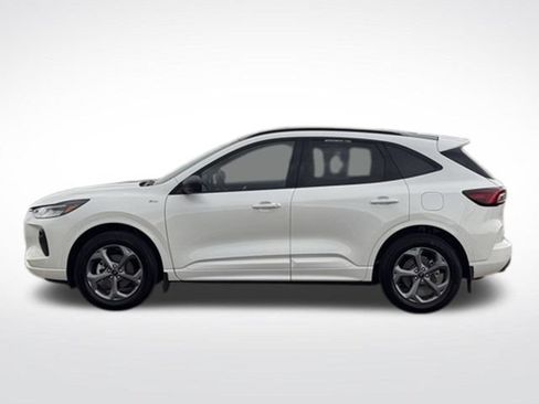 Used 2024 Ford Escape ST-Line w/ Tech Pack #1 AWD/4WD image 39