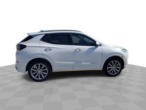 Used 2025 Buick Encore GX Avenir w/ Avenir Technology Package image 8
