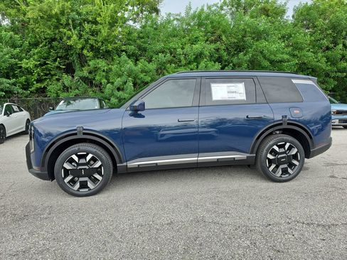 New 2027 Kia Telluride S w/ Towing Package FWD image 5