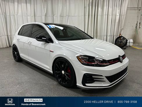 Used 2021 Volkswagen GTI SE FWD image 2
