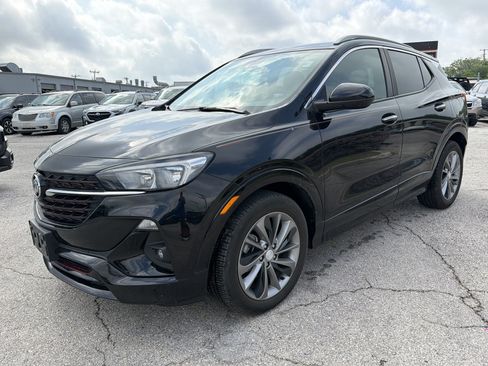 Used 2022 Buick Encore GX Select w/ Sport Touring Package FWD image 7
