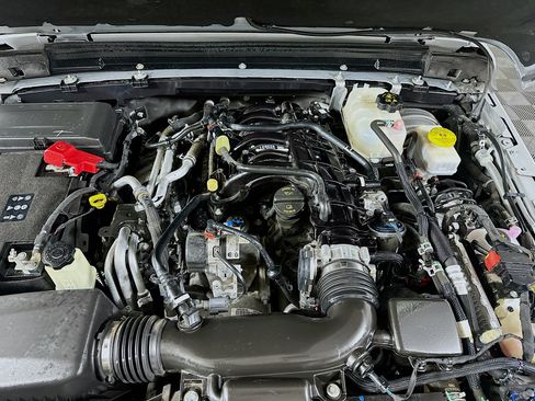 Used 2023 Jeep Wrangler Willys image 31