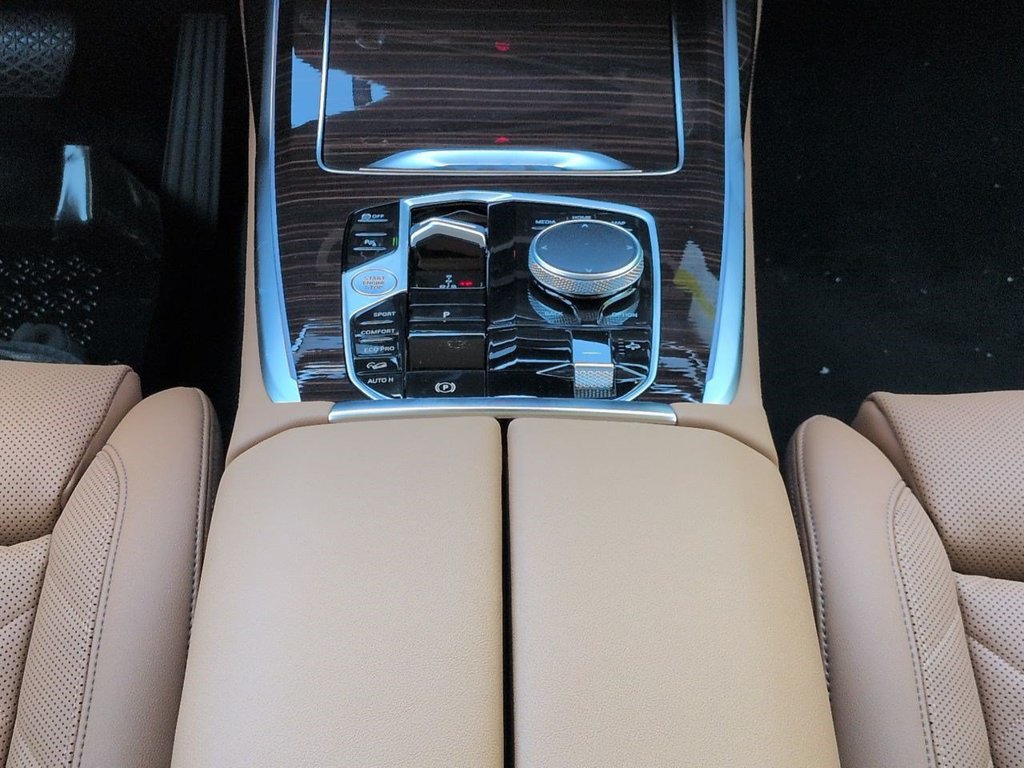 New 2027 BMW X7 xDrive40i w/ Premium Package AWD/4WD image 19