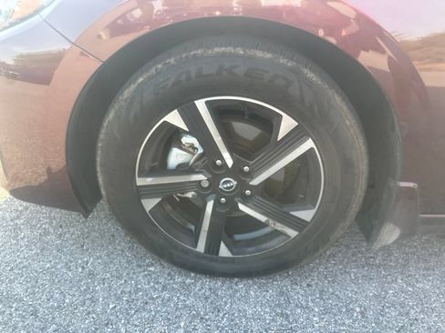 Used 2024 Nissan Sentra SV w/ All-Weather Package FWD image 10