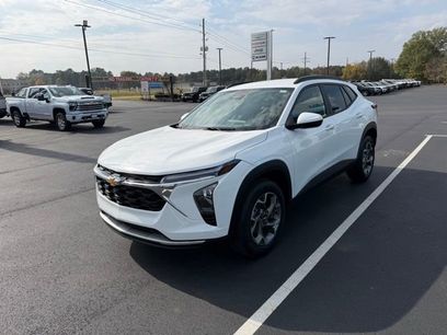 Used 2025 Chevrolet Trax LT w/ LT Convenience Package