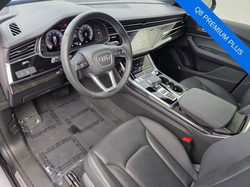 Used 2025 Audi Q8 Premium Plus w/ Premium Plus Package image 10