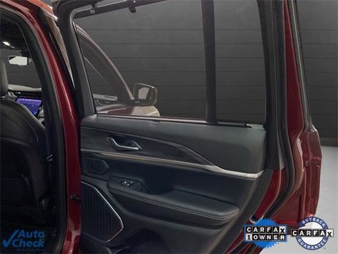 Used 2025 Jeep Grand Cherokee Limited 4xe image 70