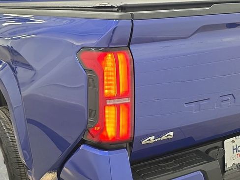 Certified 2025 Toyota Tacoma SR5 image 30