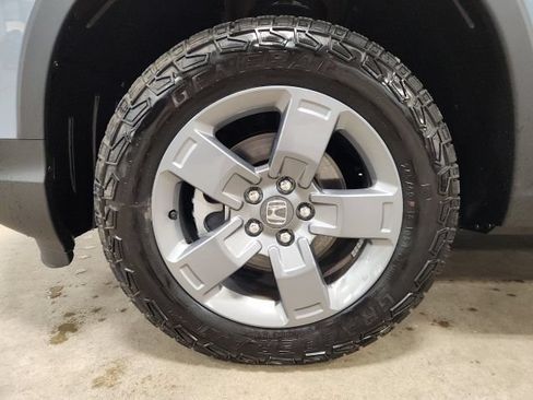 Certified 2025 Honda Ridgeline TrailSport image 10